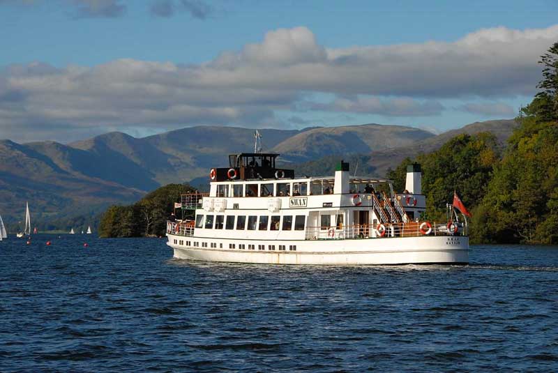 Lake Windermere. Enjoy Cruise on Lake Windermere. Enjoy Scottish Distillery tour. Drive to Glasgow.