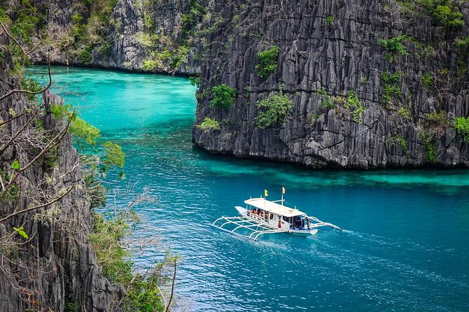 CORON ULTIMA TOUR
