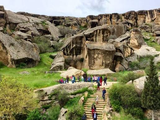 Qobustan tour